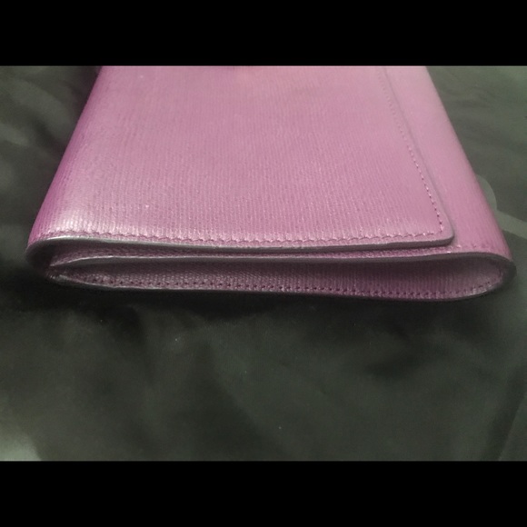 YSL gold Y clutch - Picture 4 of 5